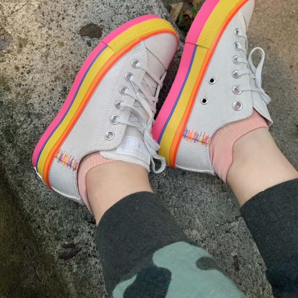 Converse Lift Ox Platform Pride Sneakers Trainers - Picture 1 of 6
